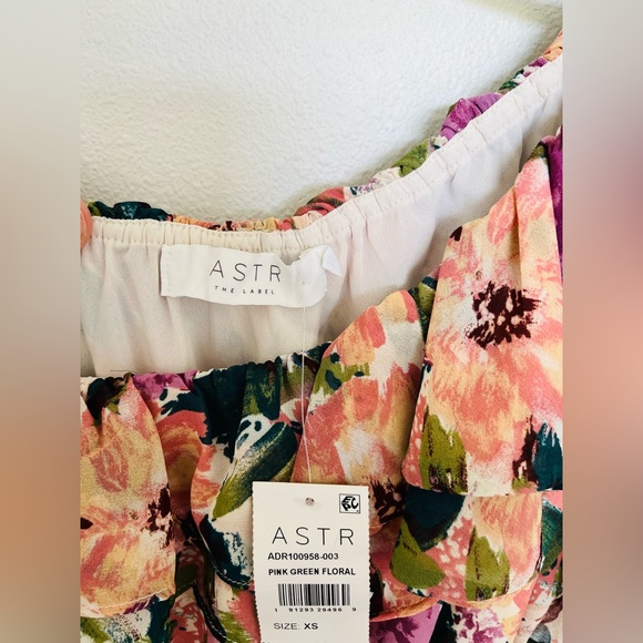 ASTR THE LABEL ONE SHOULDER DRESS — XS - Picture 4 of 5